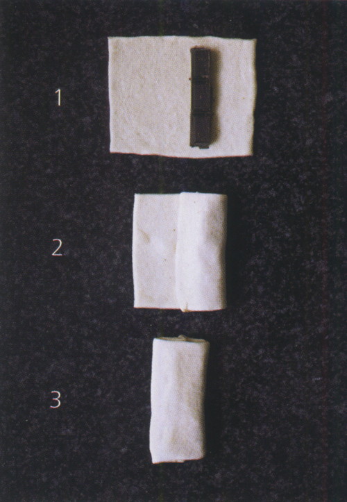 слойки с шоколадом