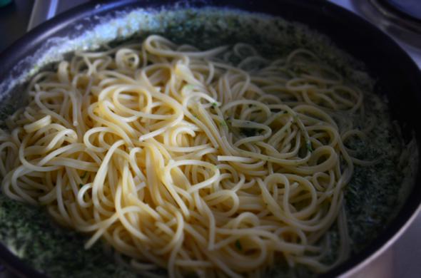 как приготовить спагетти со шпинатом