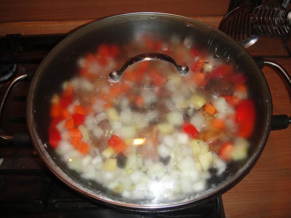 кролик с рисом