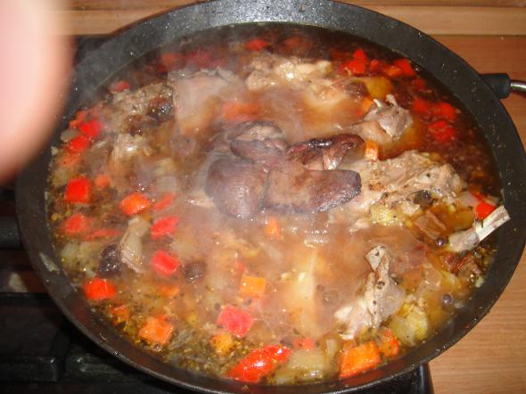 кролик с рисом