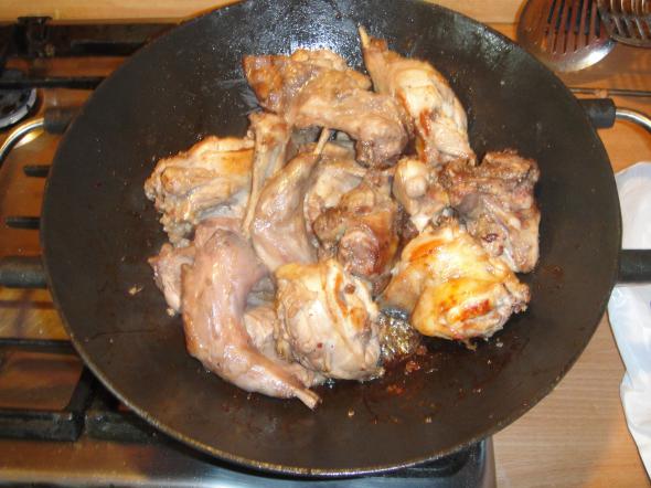 кролик с рисом