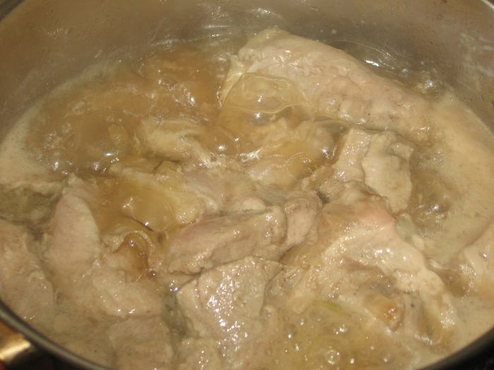 мясо в яблоках