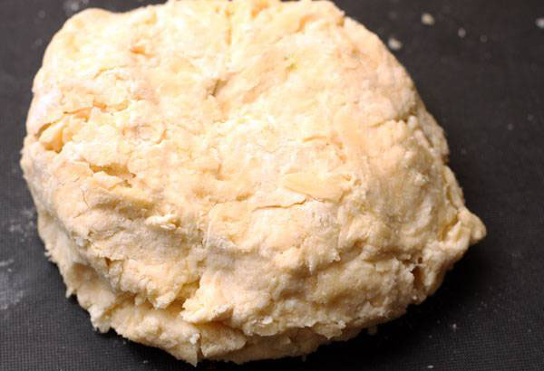 соленые крекеры с сыром