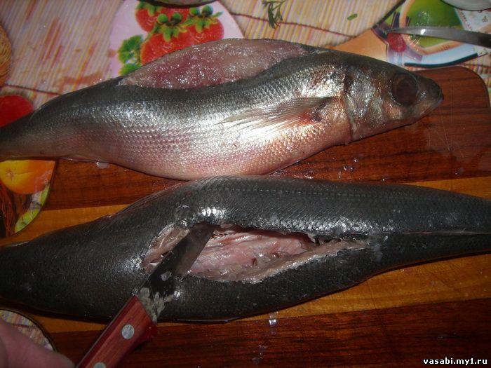 Речная форель с начинкой.