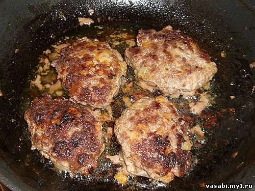 Котлеты вкусные, мясные. Смотри рецепт котлет
