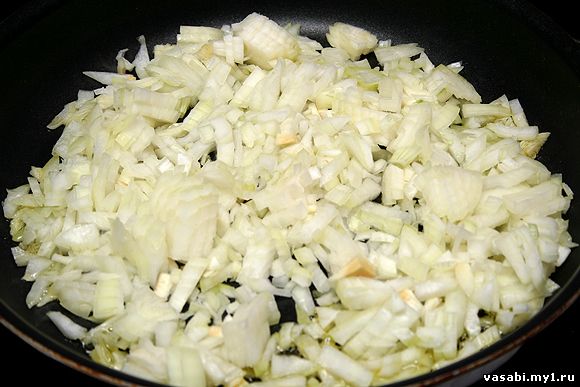 Пирог с сыром и мясом